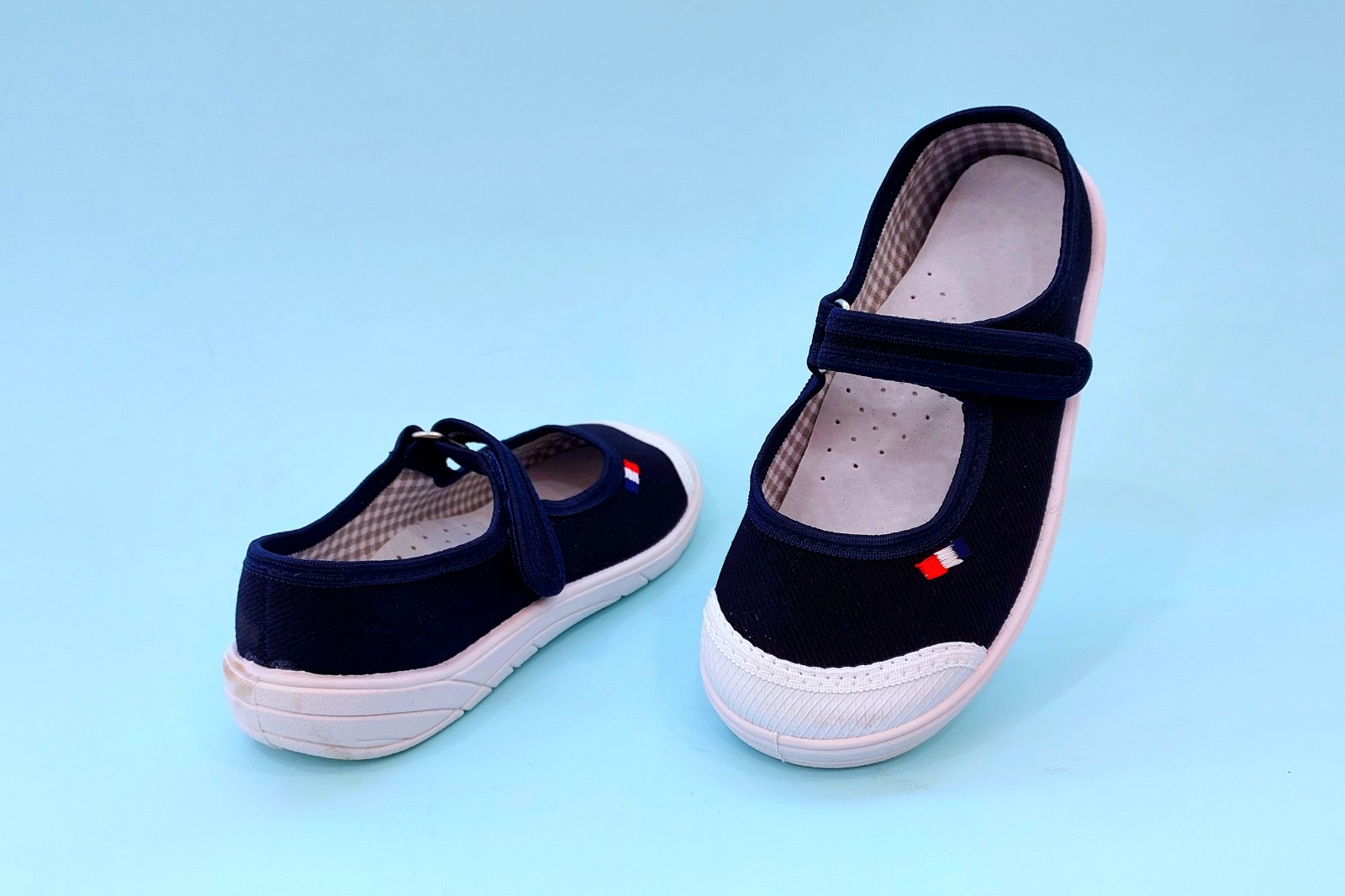 Մանկական հողաթափ