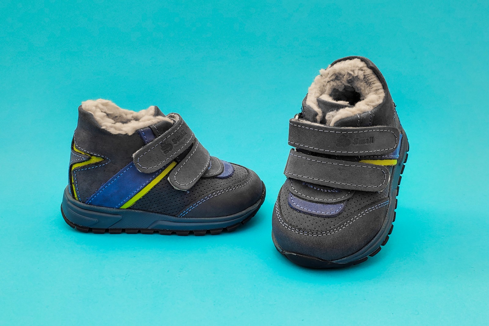 սպորտային ճտքավոր կոշիկ