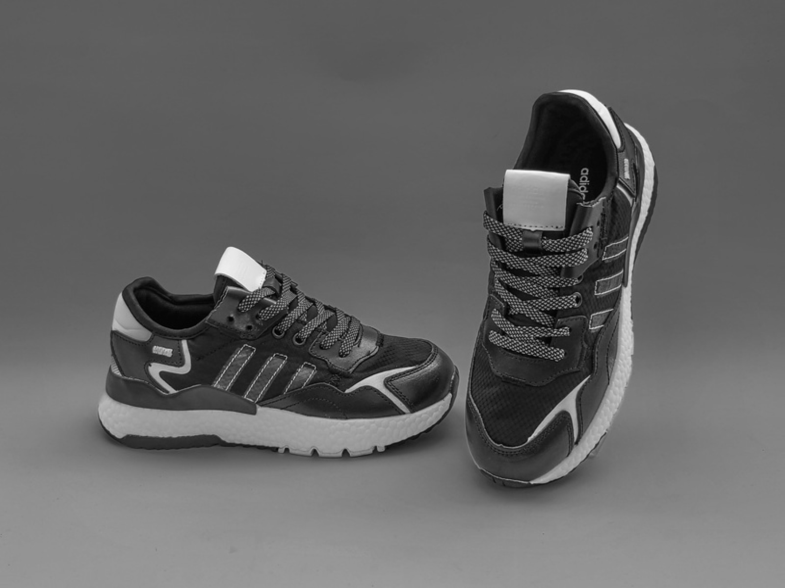 Սպորտային կոշիկ