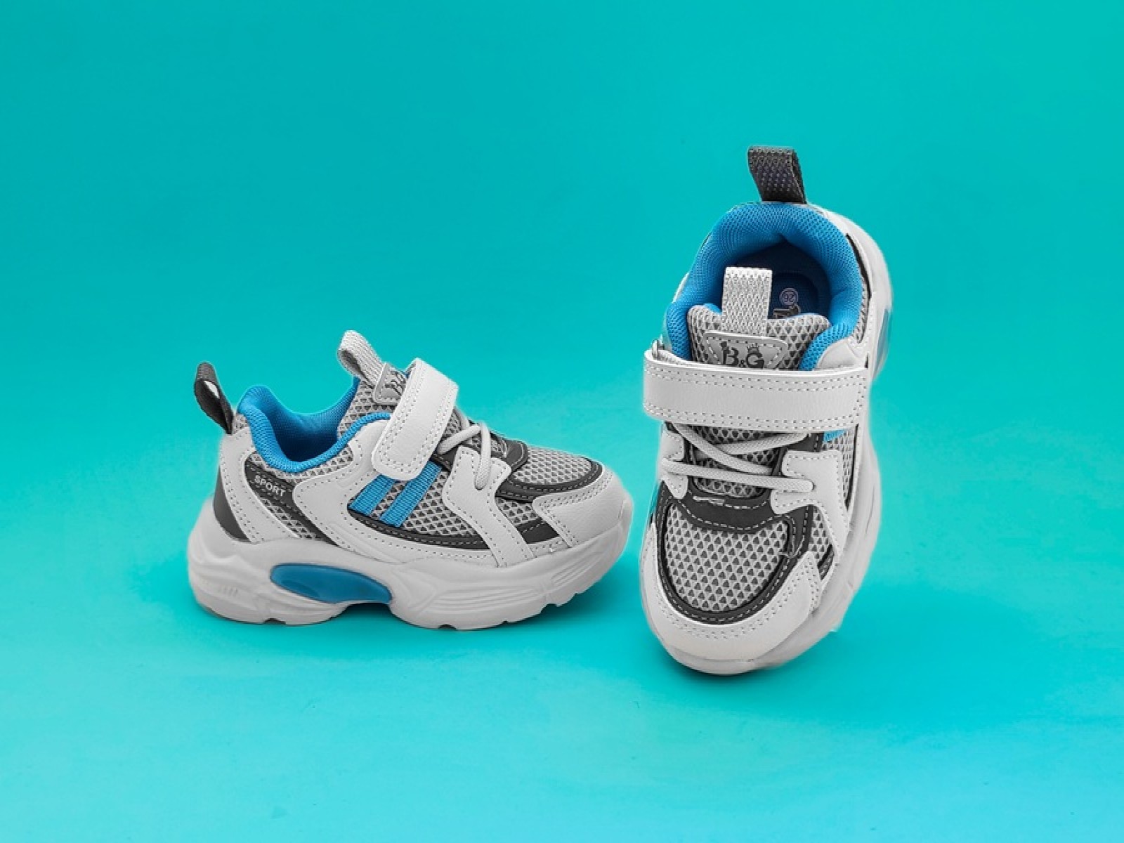 Սպորտային կոշիկ