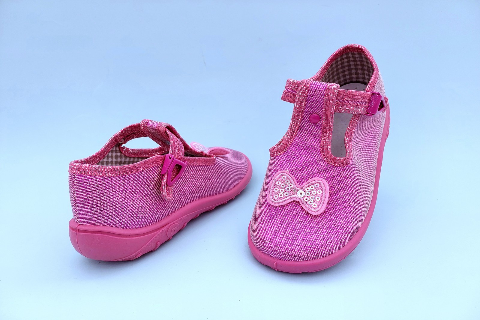 Մանկական հողաթափ