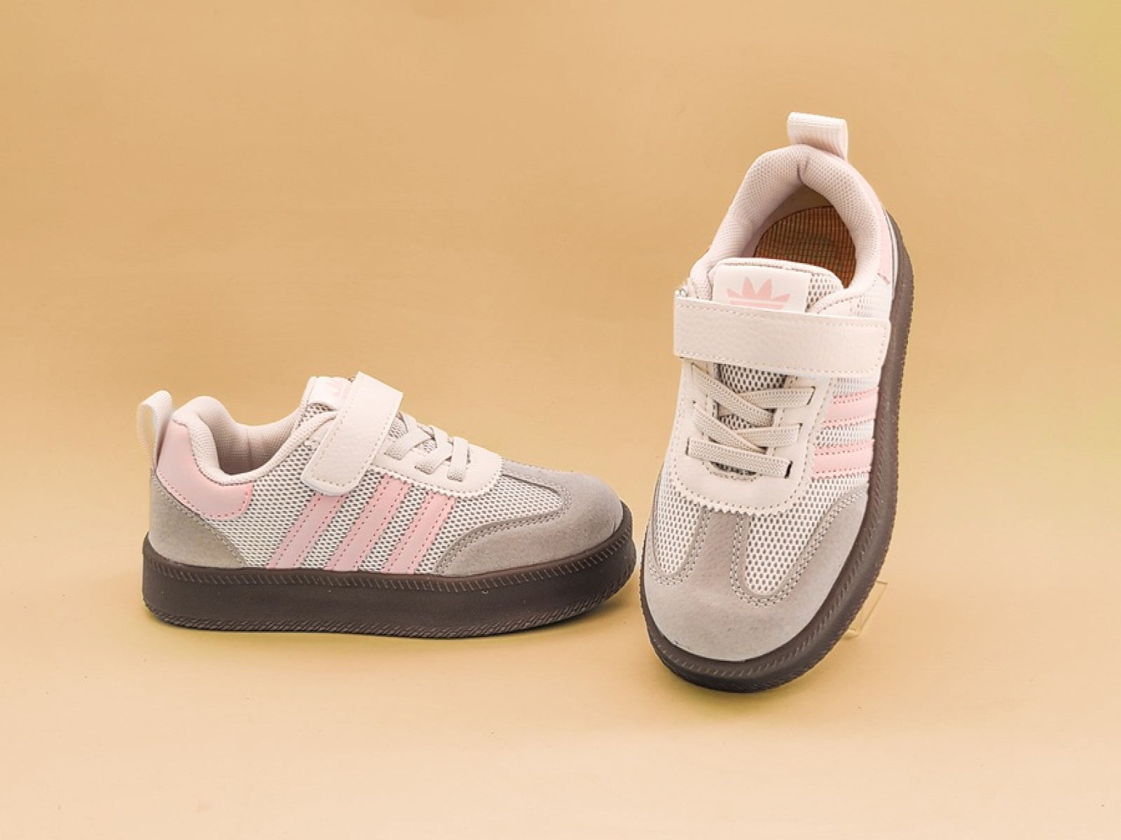 Սպորտային կոշիկ