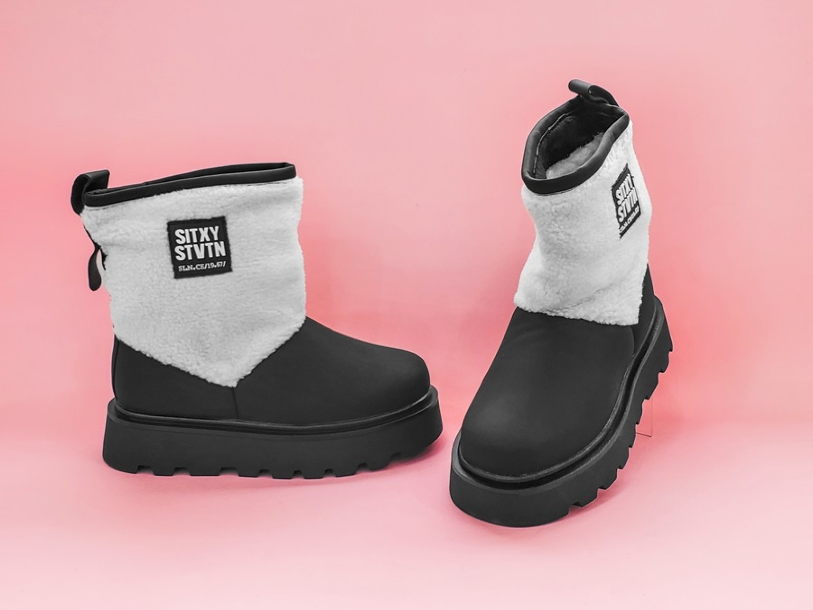 Դասական ճտքավոր կոշիկ