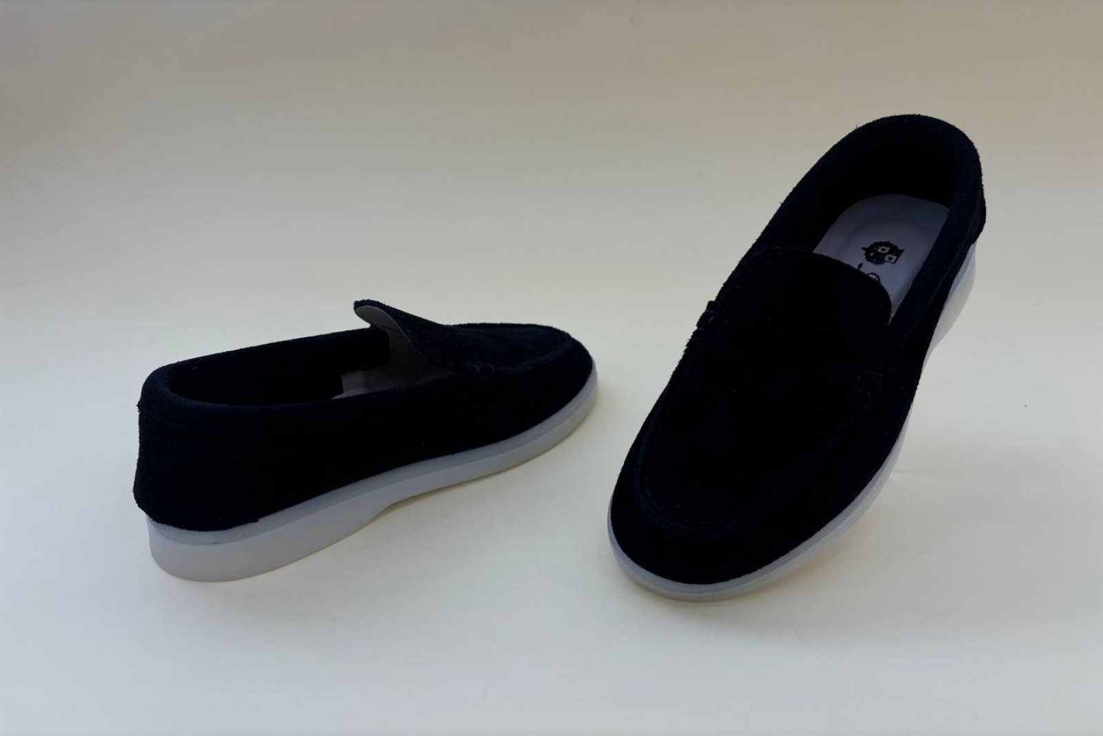 դասական մանկական կոշիկ