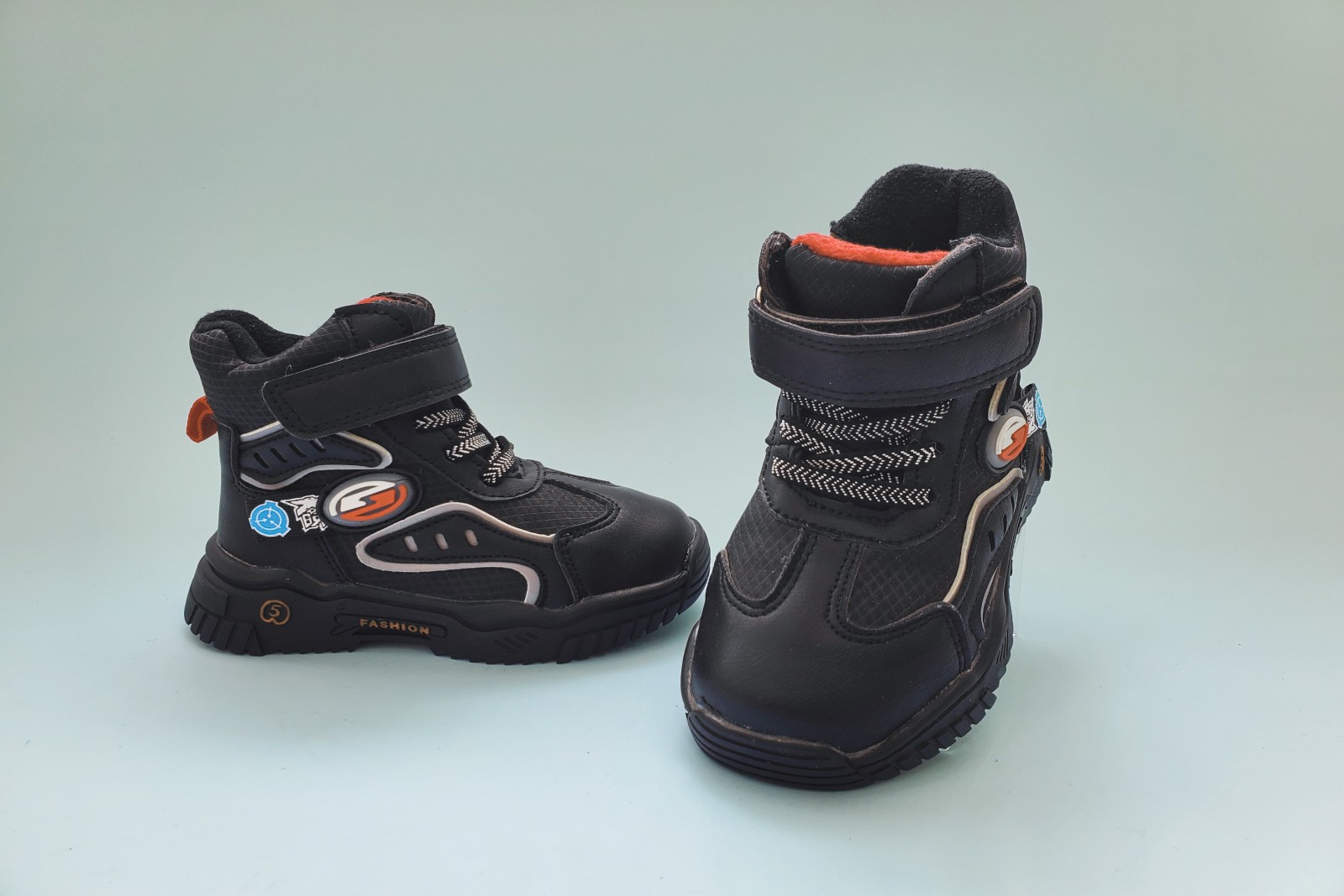 սպորտային ճտքավոր կոշիկ