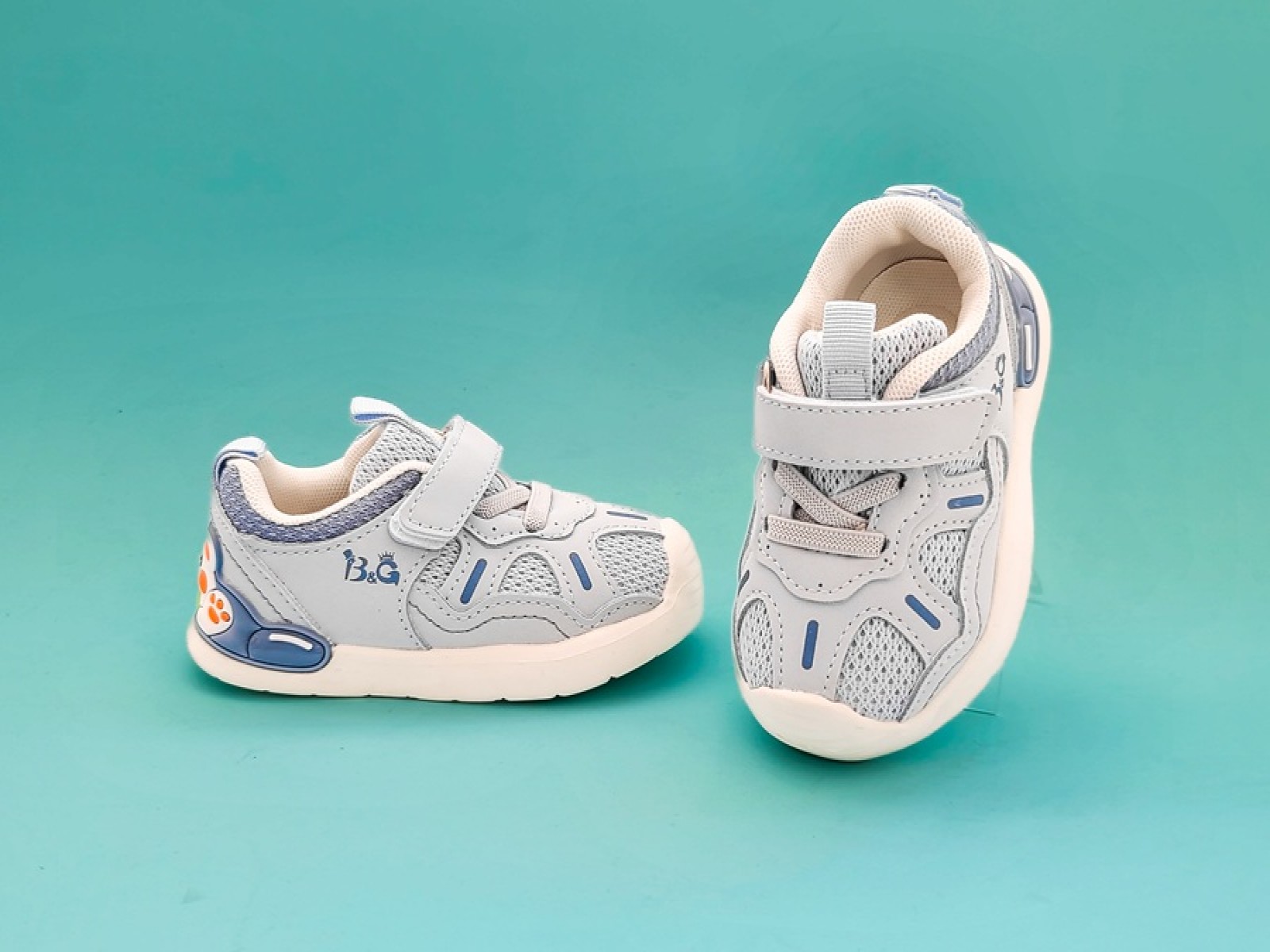 Սպորտային կոշիկ