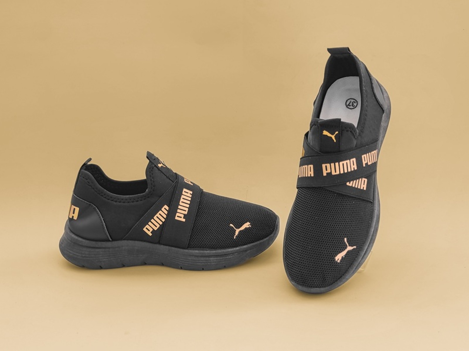 Սպորտային կոշիկ