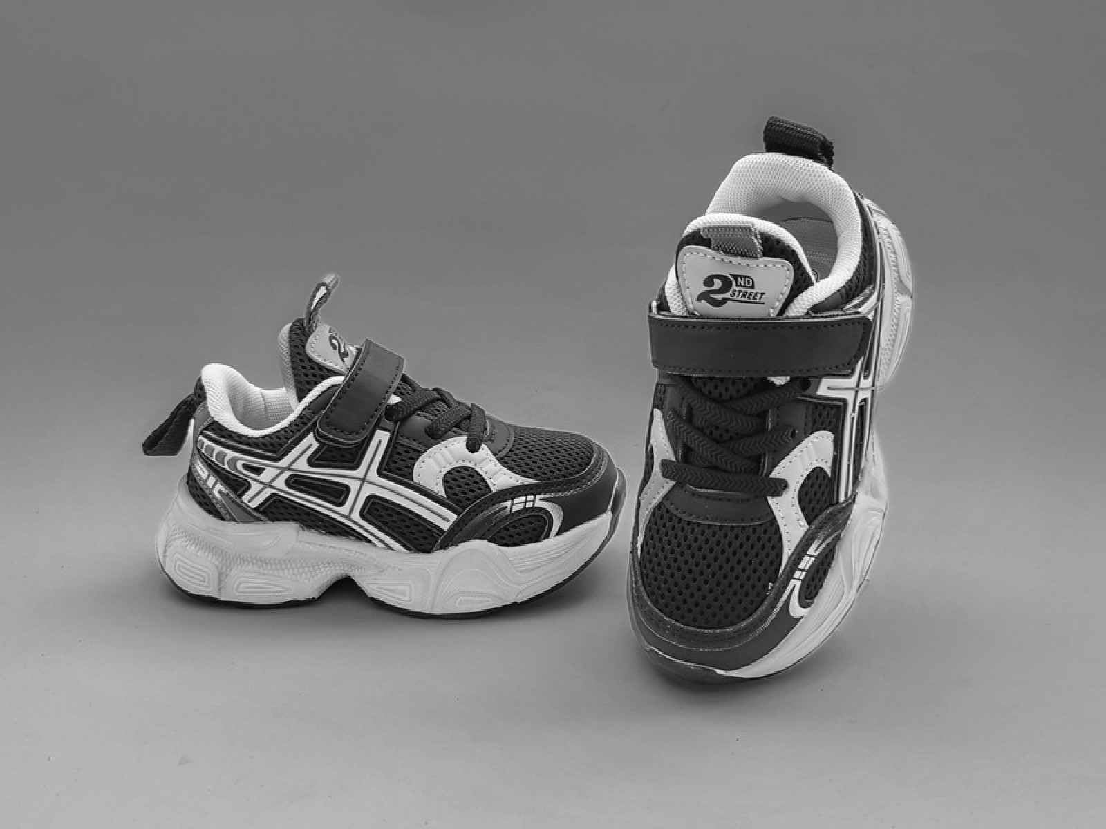 Սպորտային կոշիկ