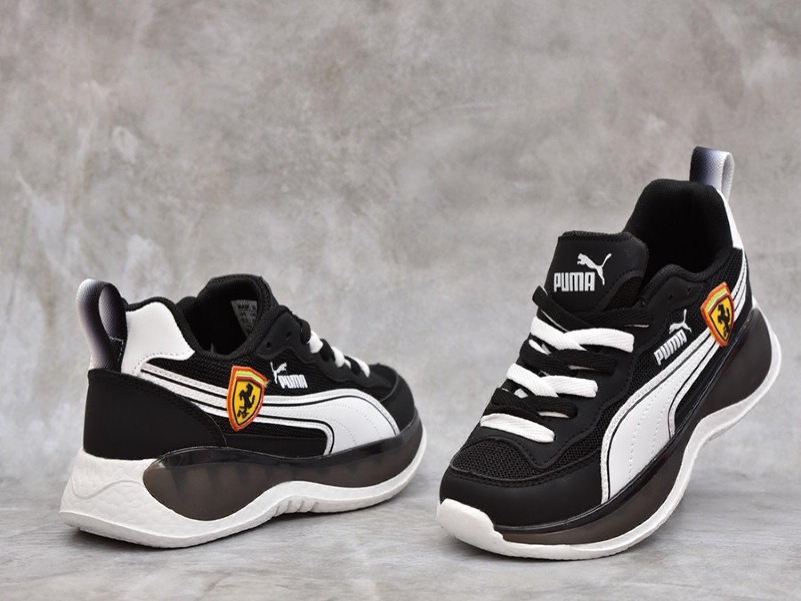 սպորտային կոշիկներ