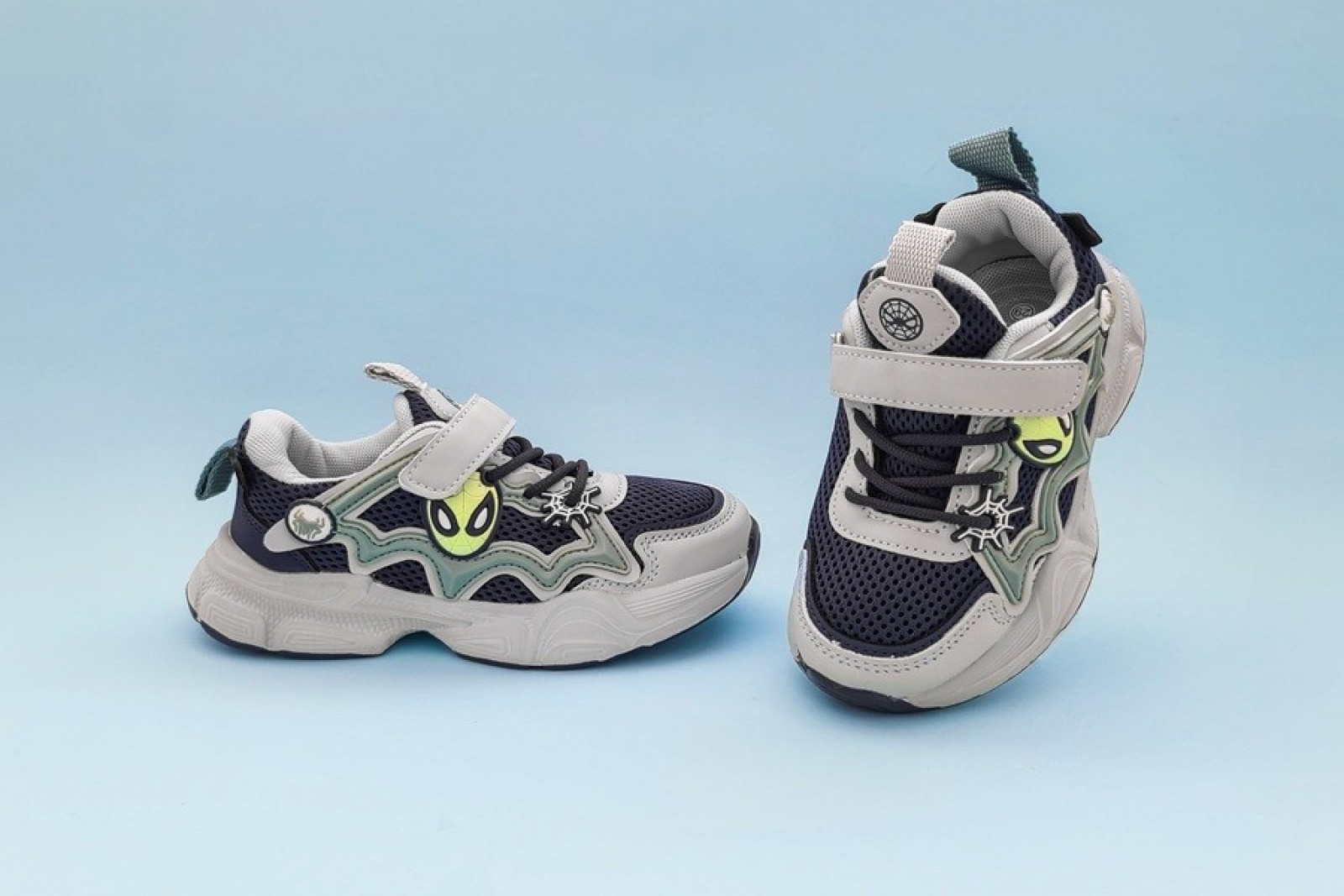 Սպորտային կոշիկ