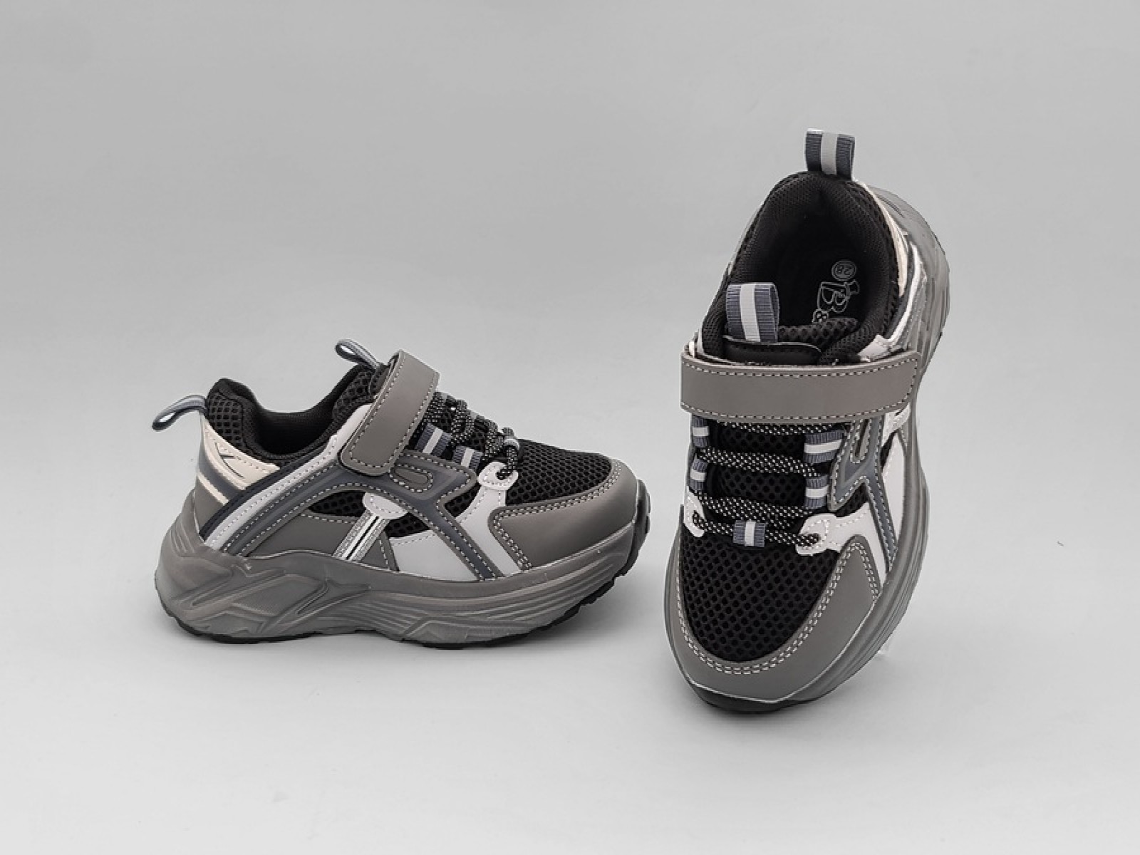 Սպորտային կոշիկ