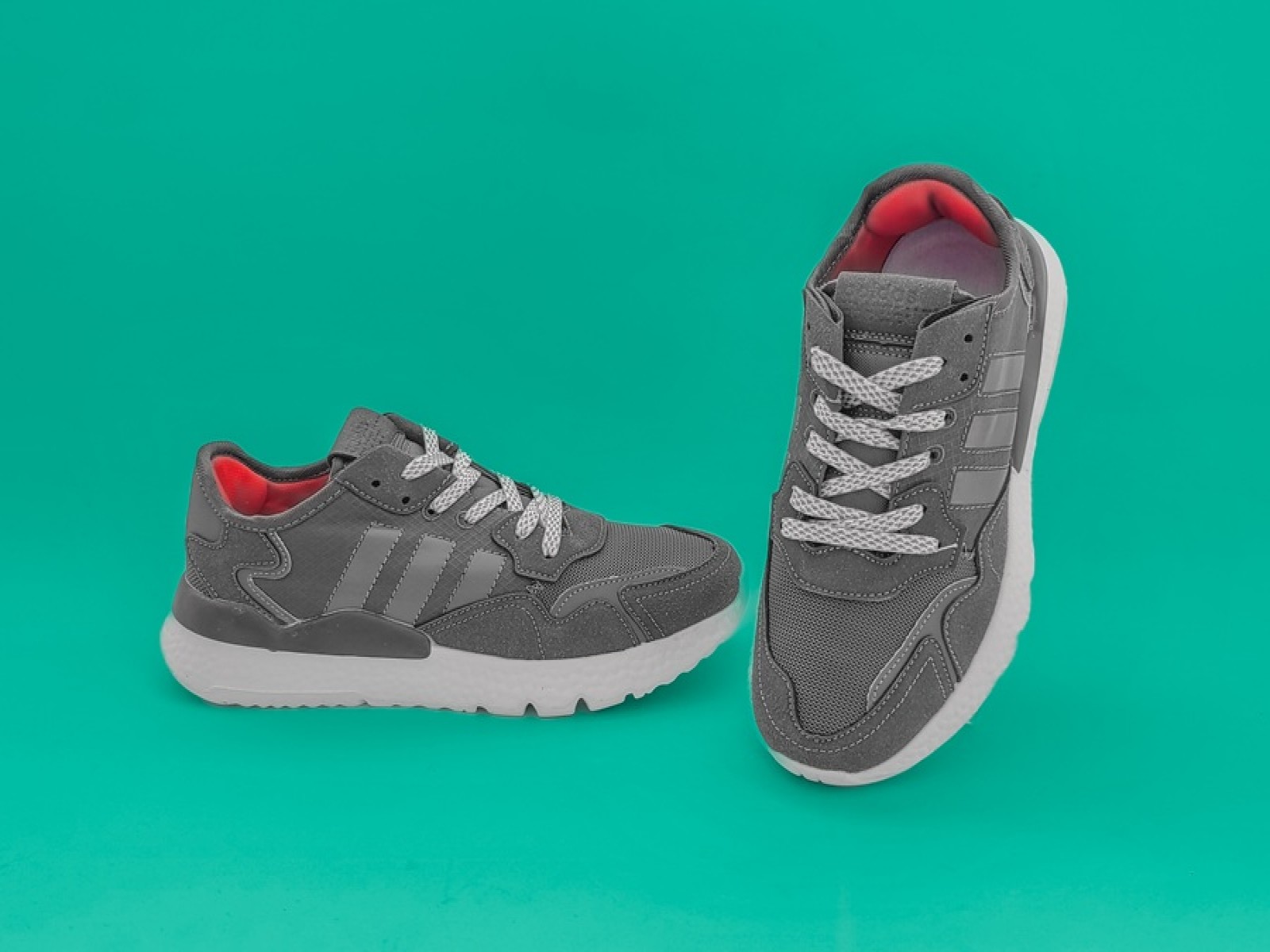 Սպորտային կոշիկ